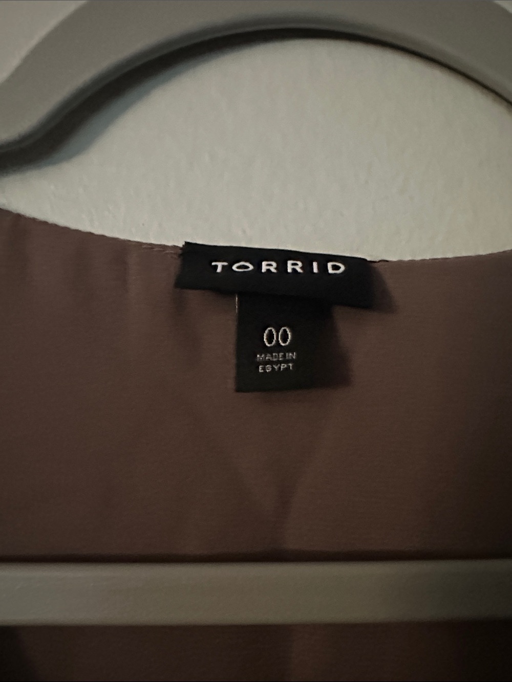 torrid Dusty Mauve Faux-Wrap Blouse - Picture 2 of 3